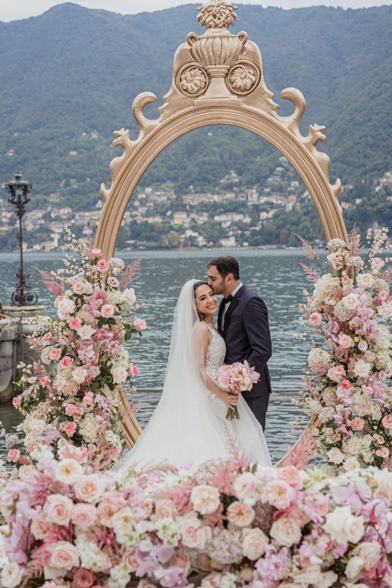 Luxurious wedding at Lake Como in Italy