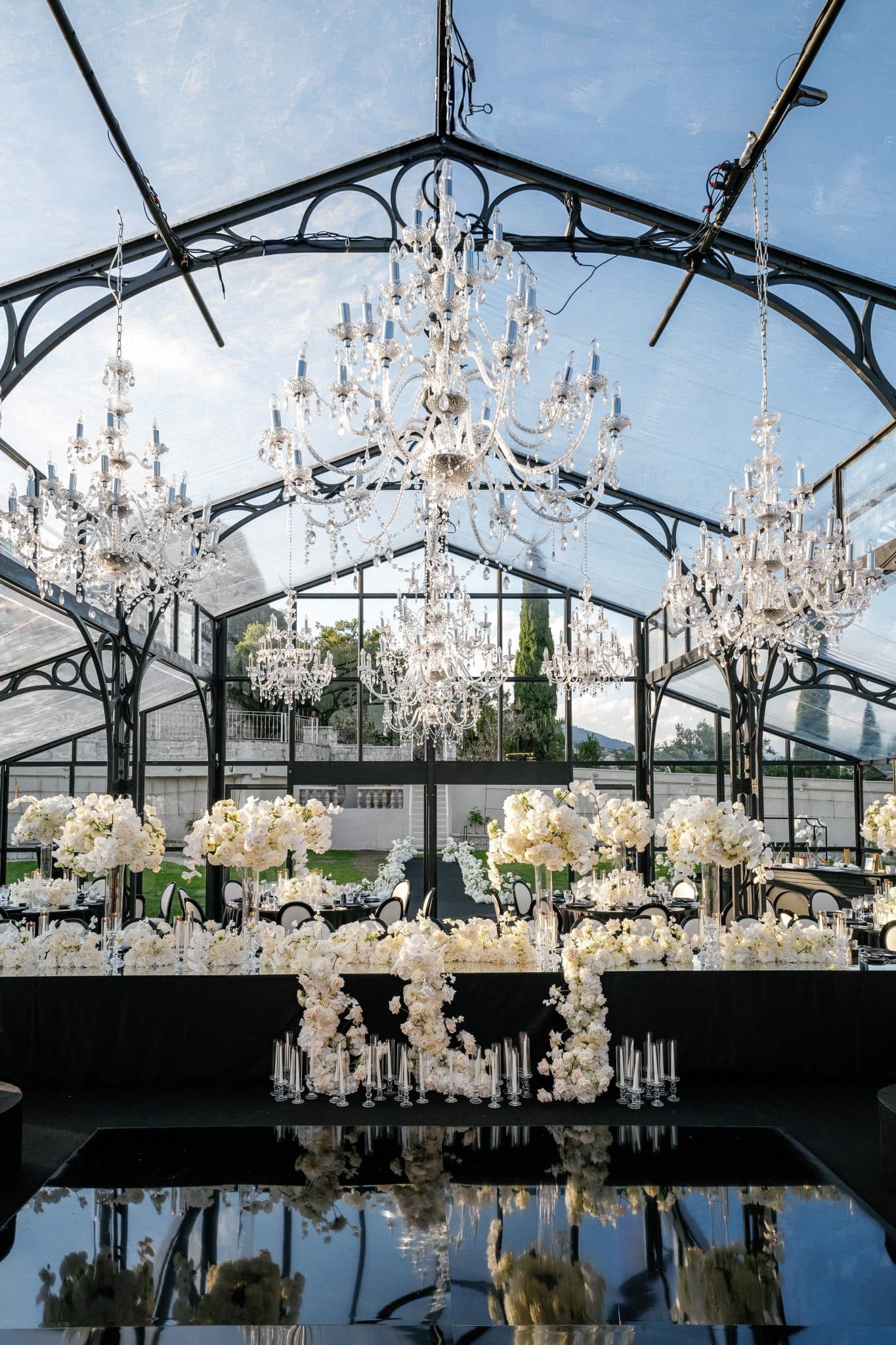 Luxury wedding venue french riviera at Chateau Saint Jeannet